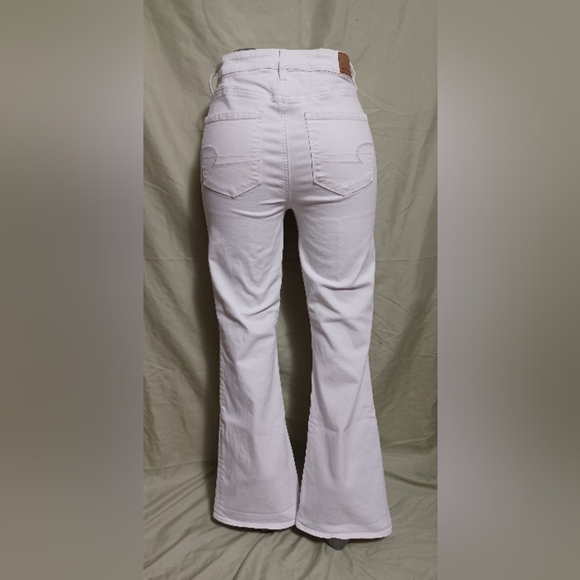 American Eagle Outfitters Denim - American Eagle Outfitters White Flare Denim Super Stretch Jeans